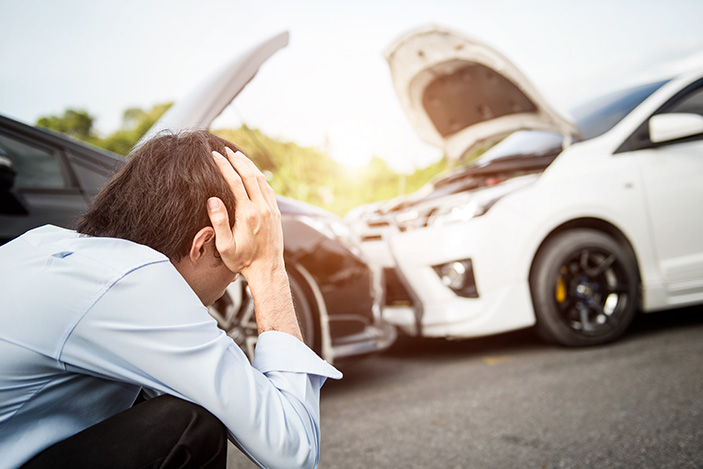 How do insurance companies calculate car accident